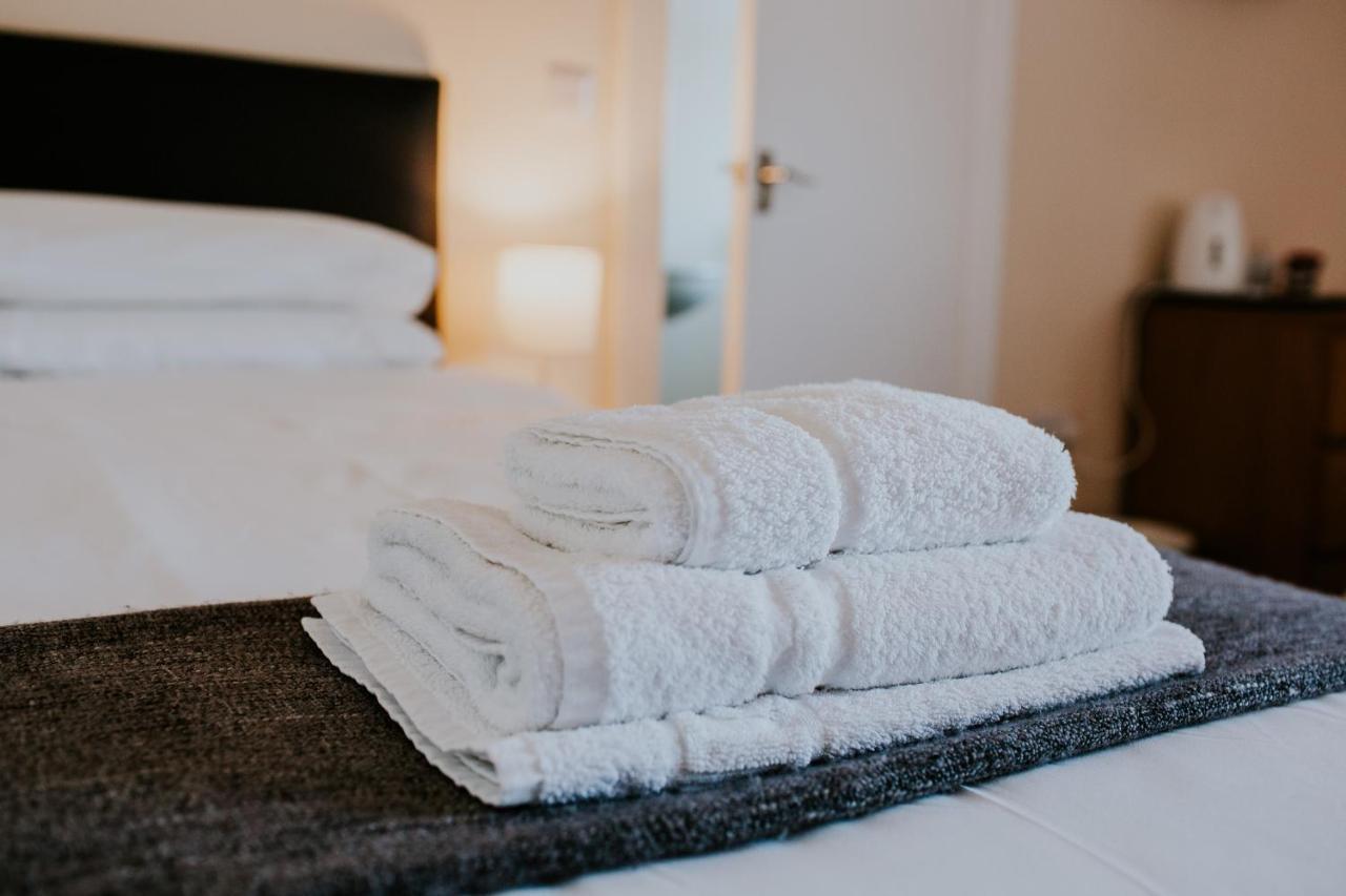Uist Travel Accommodation Daliburgh  Ngoại thất bức ảnh