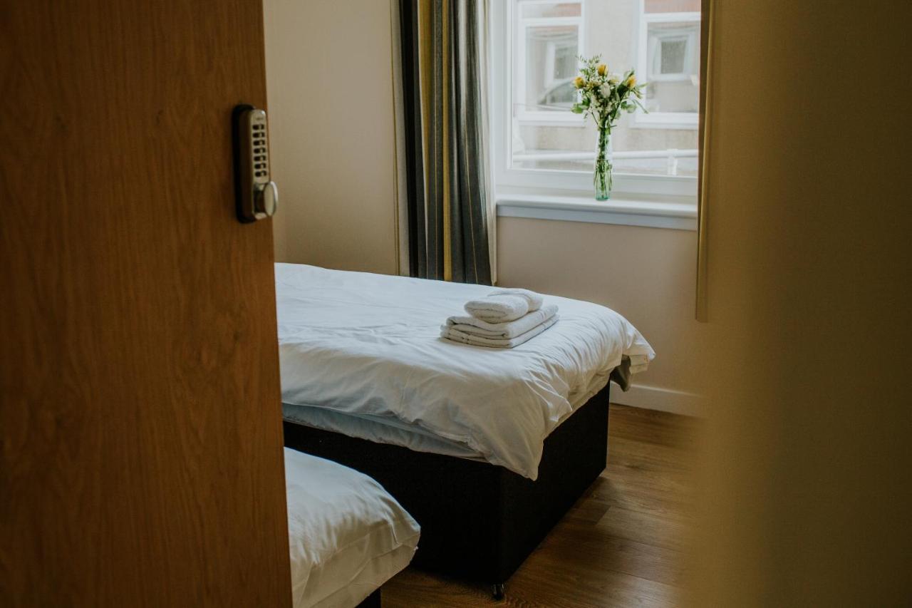 Uist Travel Accommodation Daliburgh  Ngoại thất bức ảnh
