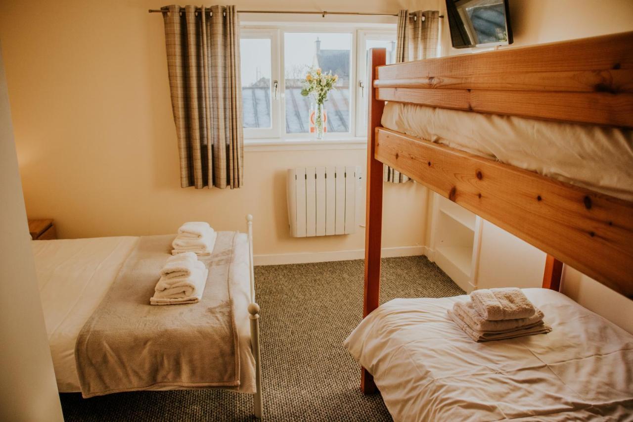 Uist Travel Accommodation Daliburgh  Ngoại thất bức ảnh