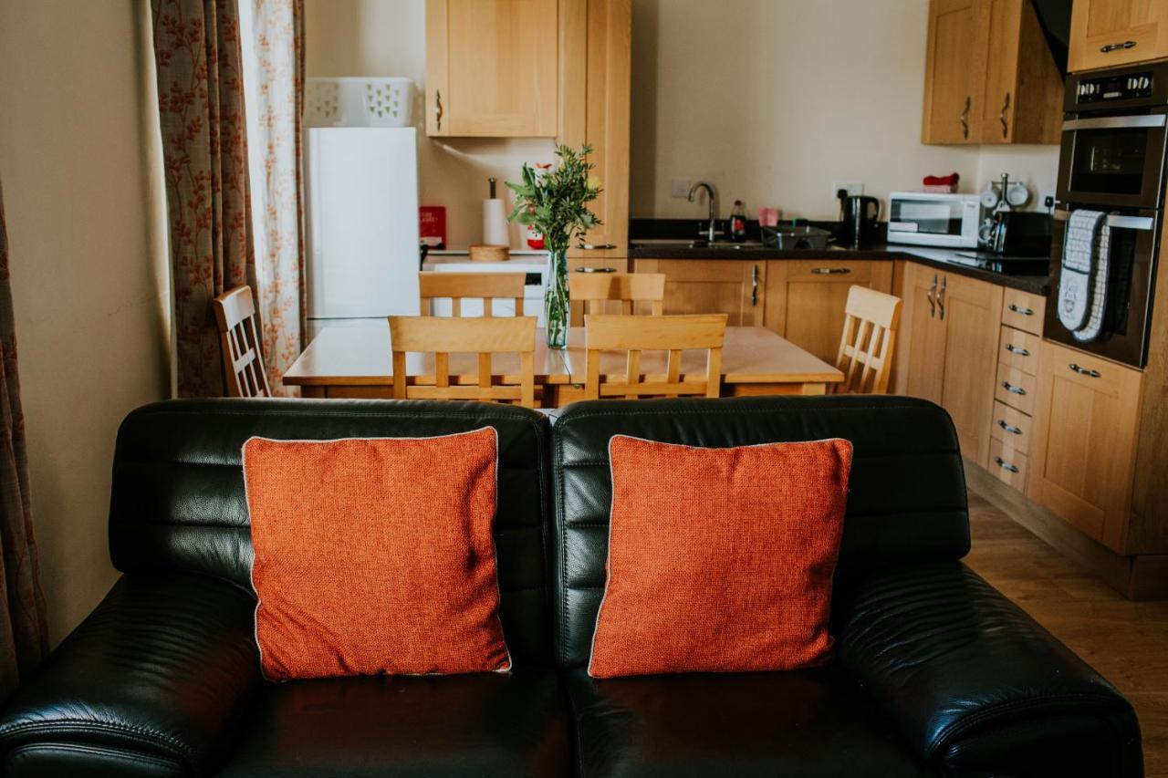 Uist Travel Accommodation Daliburgh  Ngoại thất bức ảnh