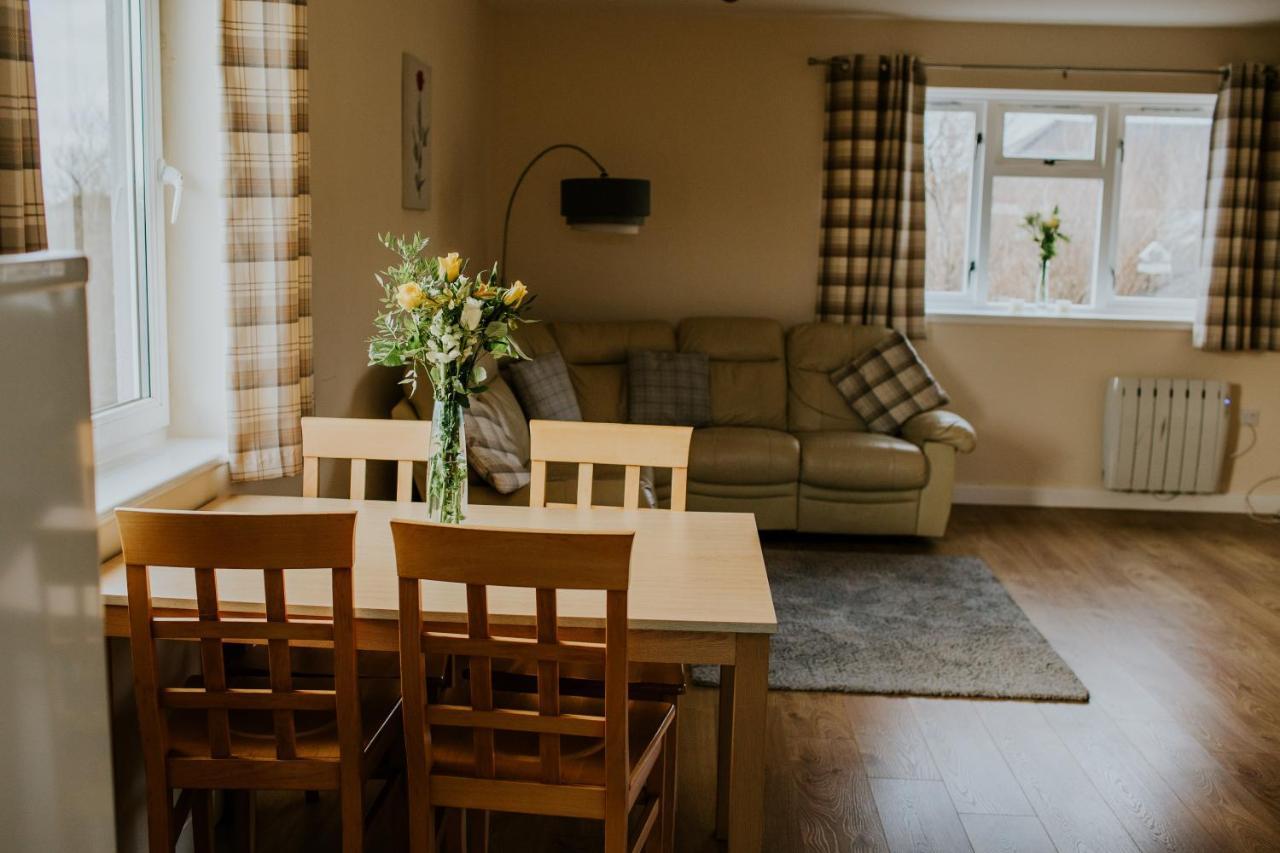 Uist Travel Accommodation Daliburgh  Ngoại thất bức ảnh