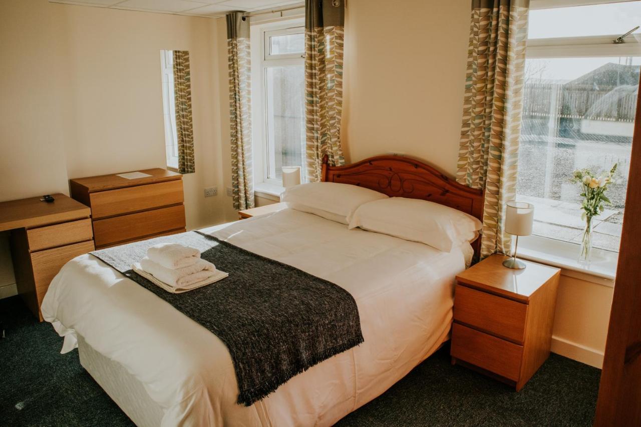 Uist Travel Accommodation Daliburgh  Ngoại thất bức ảnh